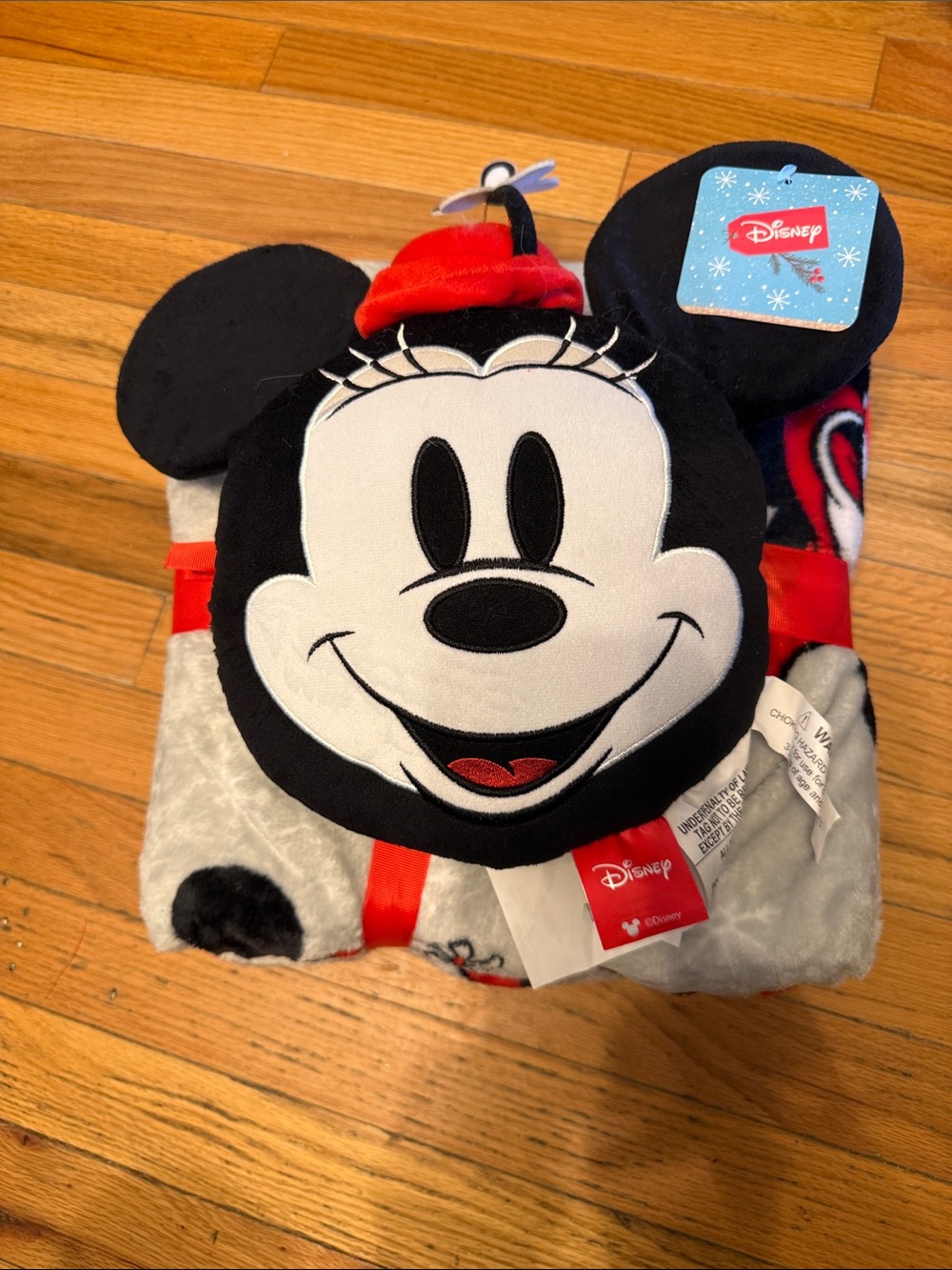 Disney Minnie Mouse Plush Face Throw Blanket - Black, White, Red